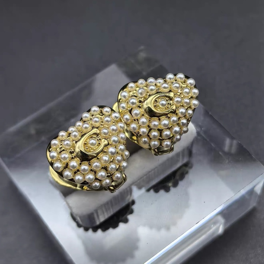 Coach Gold and Pearl Cluster Earrings - Picture 5 of 9